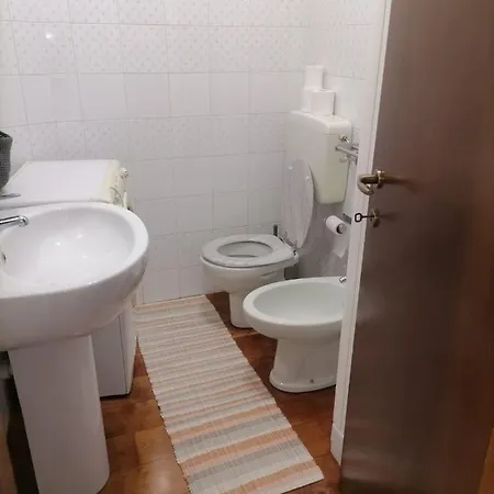 Gehouse Apartment Craveggia